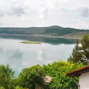  Apartment Bonaca Kroatien